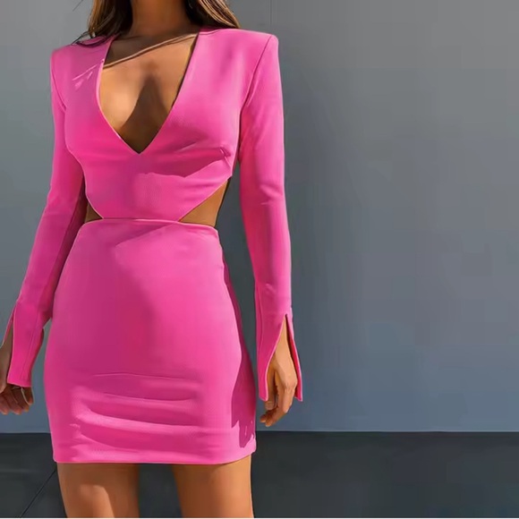 TOO SEXY! - Picture 3 of 8